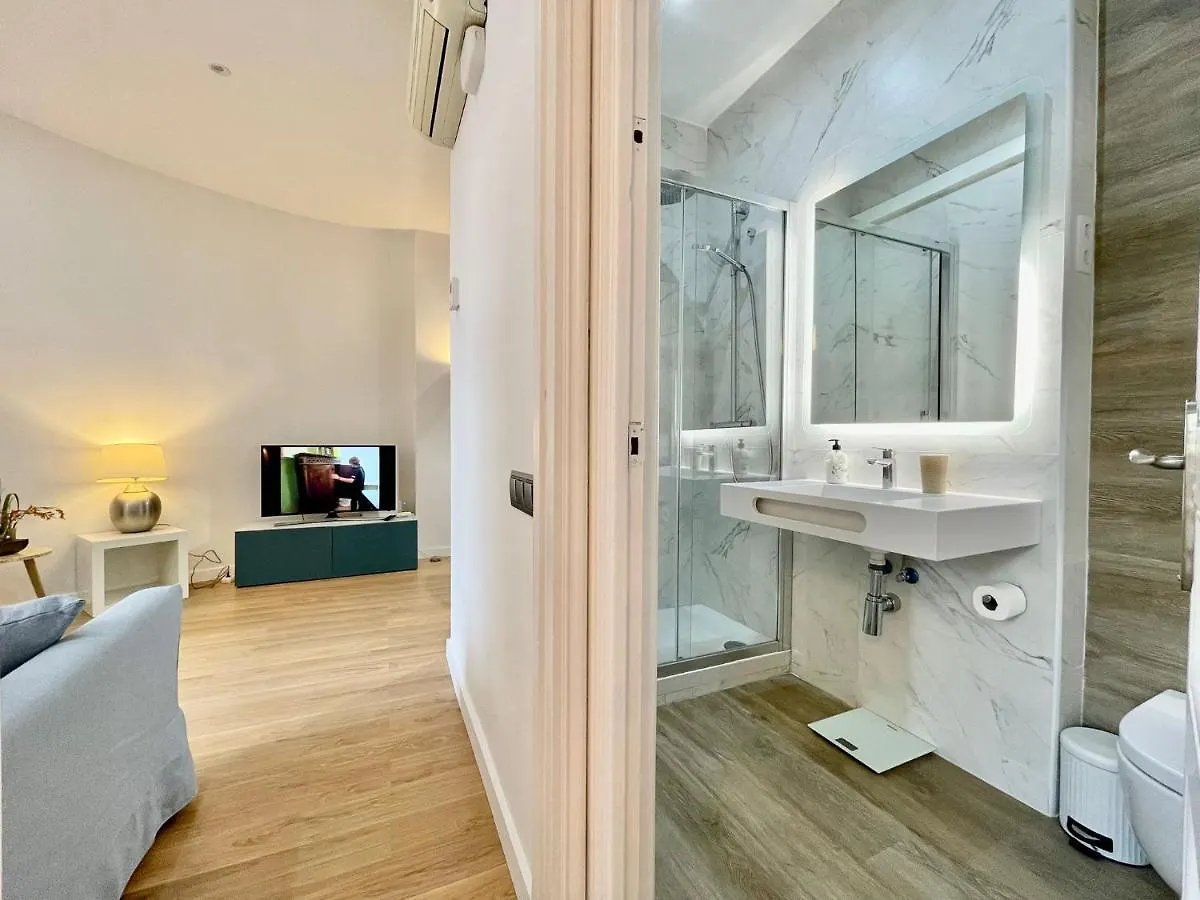 Apartment The Gaudi Suites II